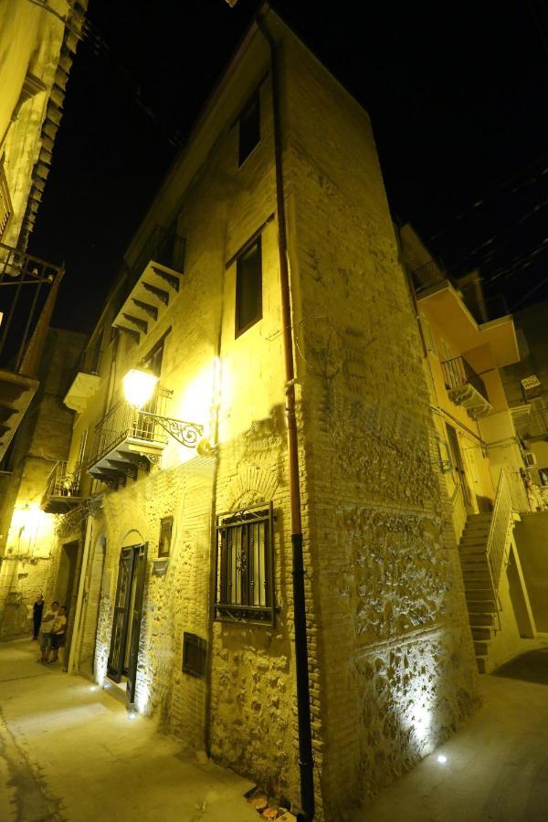 Aparthotel Antica Dimora Dell'Ammiraglio à Licata Extérieur photo